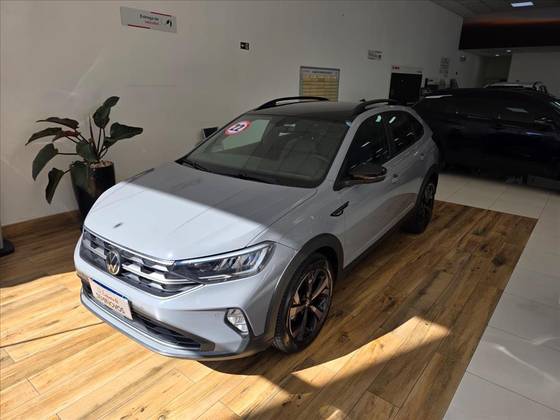VOLKSWAGEN NIVUS 1.0 200 TSI TOTAL FLEX HIGHLINE AUTOMÁTICO
